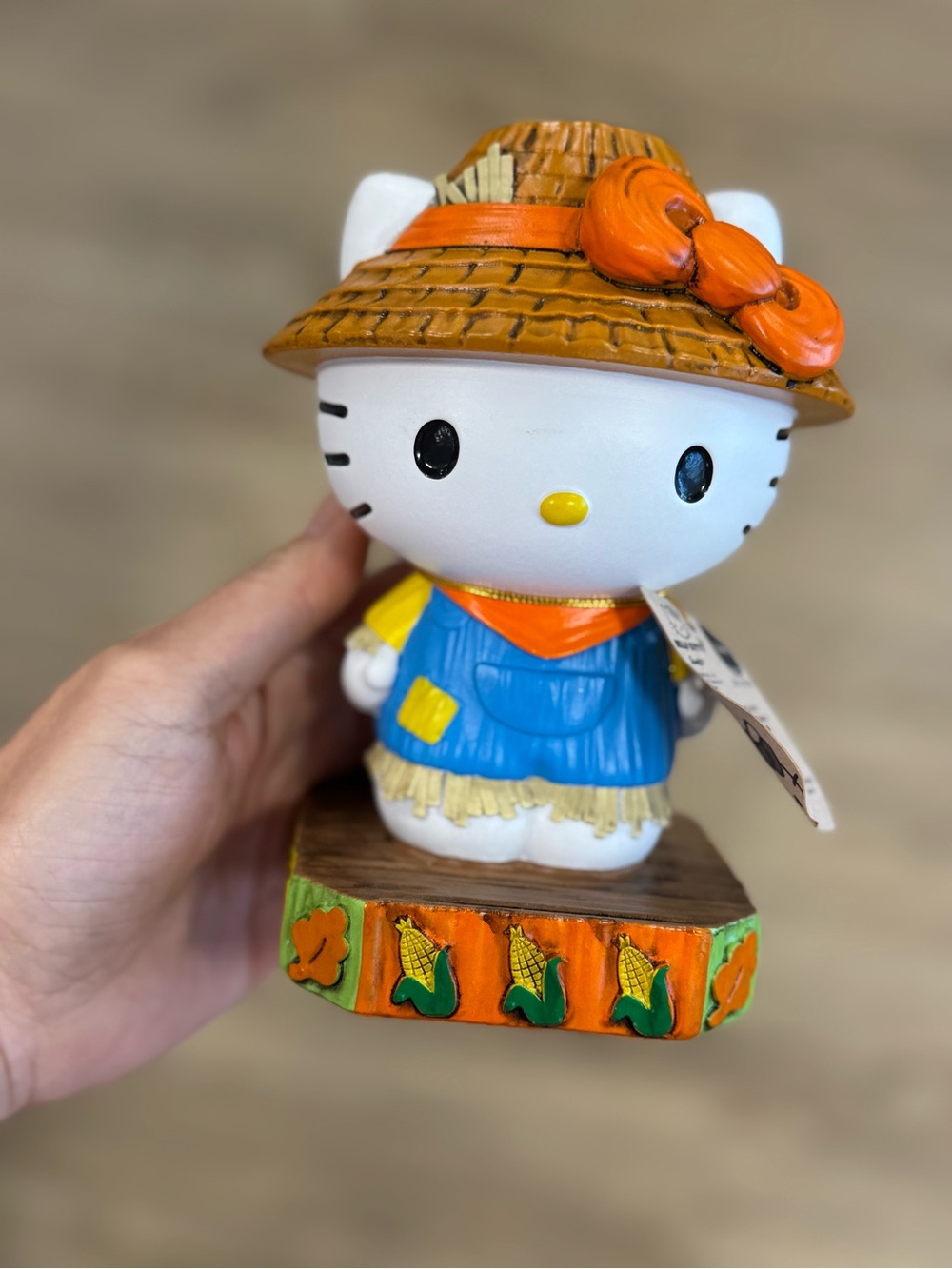Hello Kitty Farmgirl Figurine - White & Orange
